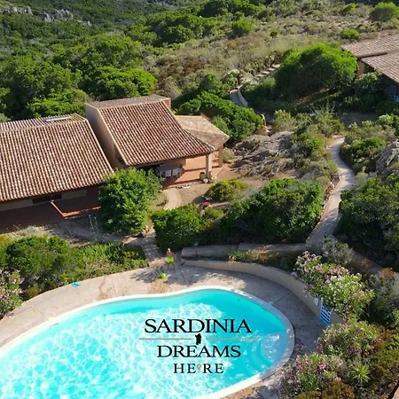 Flavia With Pool And Private Parking Feriehus Costa Paradiso