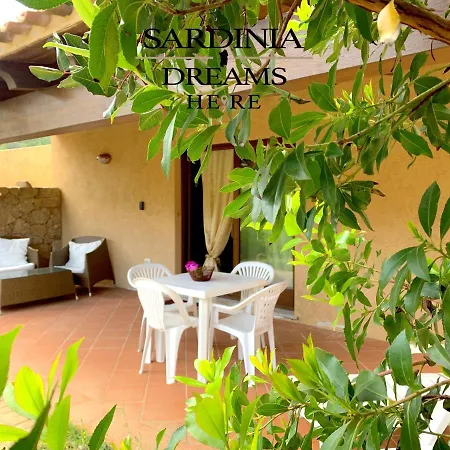 Flavia With Pool And Private Parking Feriehus *