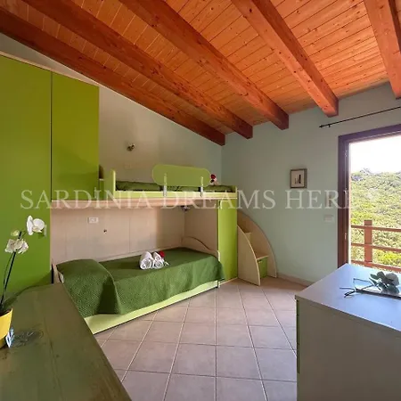 Flavia With Pool And Private Parking Costa Paradiso